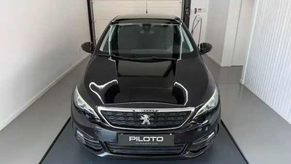 Peugeot 308 SW 2019 - 13990 EUR, 134327 km - AUTO.MOTO.pt - 134327km - foto 3 de 28