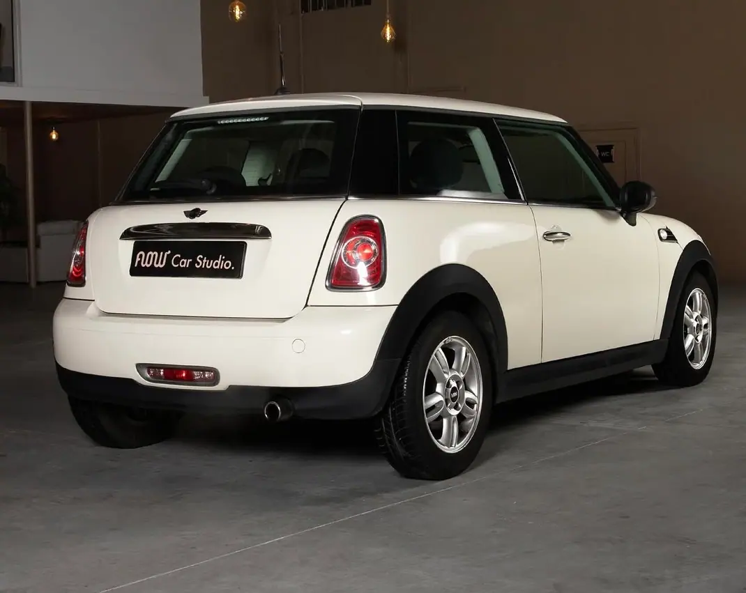 MINI One 2011 - 5500 EUR, 207000 km - AUTO.MOTO.pt - 207000km - foto 4 de 9
