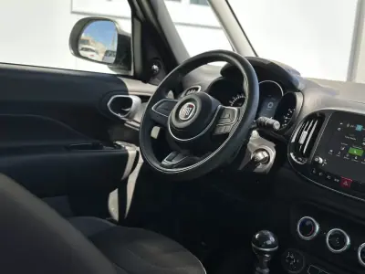 Fiat 500L 2018 - 11490 EUR, 80000 km - AUTO.MOTO.pt - 80000km - foto 41 de 48