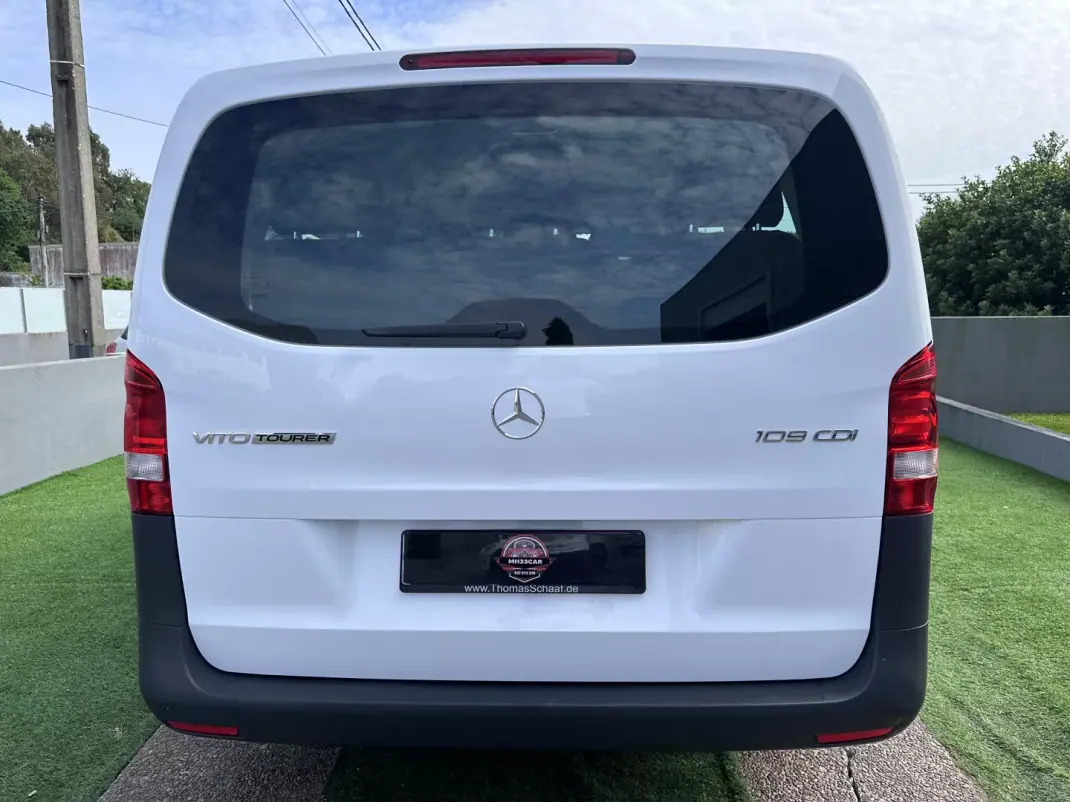 Mercedes-Benz Vito Tourer 2018 - 24900 EUR, 175000 km - AUTO.MOTO.pt - 175000km - foto 10 de 49