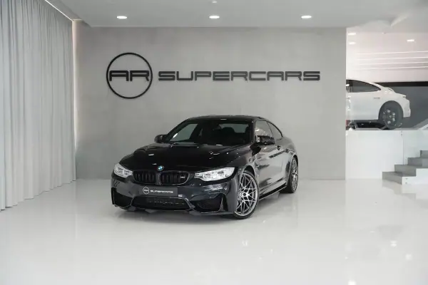 BMW M4 DKG Competition 2016 Gasolina — 97 204 km · Ilha de Porto Santo BMW M4 DKG Competition 2016 Gasolina