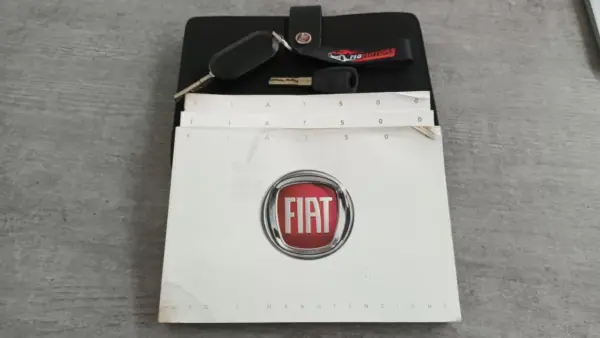 Fiat 500 2014 - 9500 EUR, 76319 km - AUTO.MOTO.pt - 76319km - foto 48 de 49