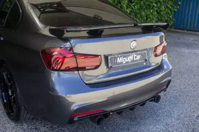 BMW 320 2016 - 19900 EUR, 201000 km - AUTO.MOTO.pt - 201000km - foto 11 de 22