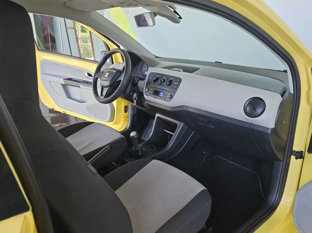 SEAT Mii 2013 - 4750 EUR, 130000 km - 130000km - foto 8 de 8