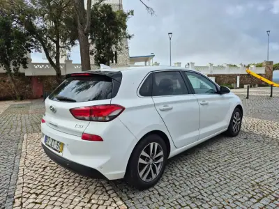 Hyundai i30 2020 - 16900 EUR, 113423 km - AUTO.MOTO.pt - 113423km - foto 19 de 19
