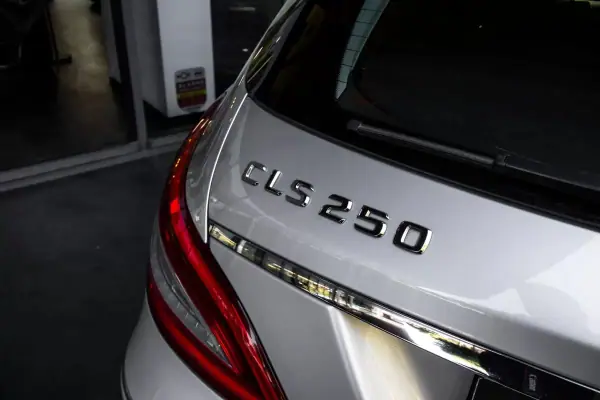 Mercedes-Benz CLS 250 2014 - 24550 EUR, 152749 km - AUTO.MOTO.pt - 152749km - foto 10 de 39