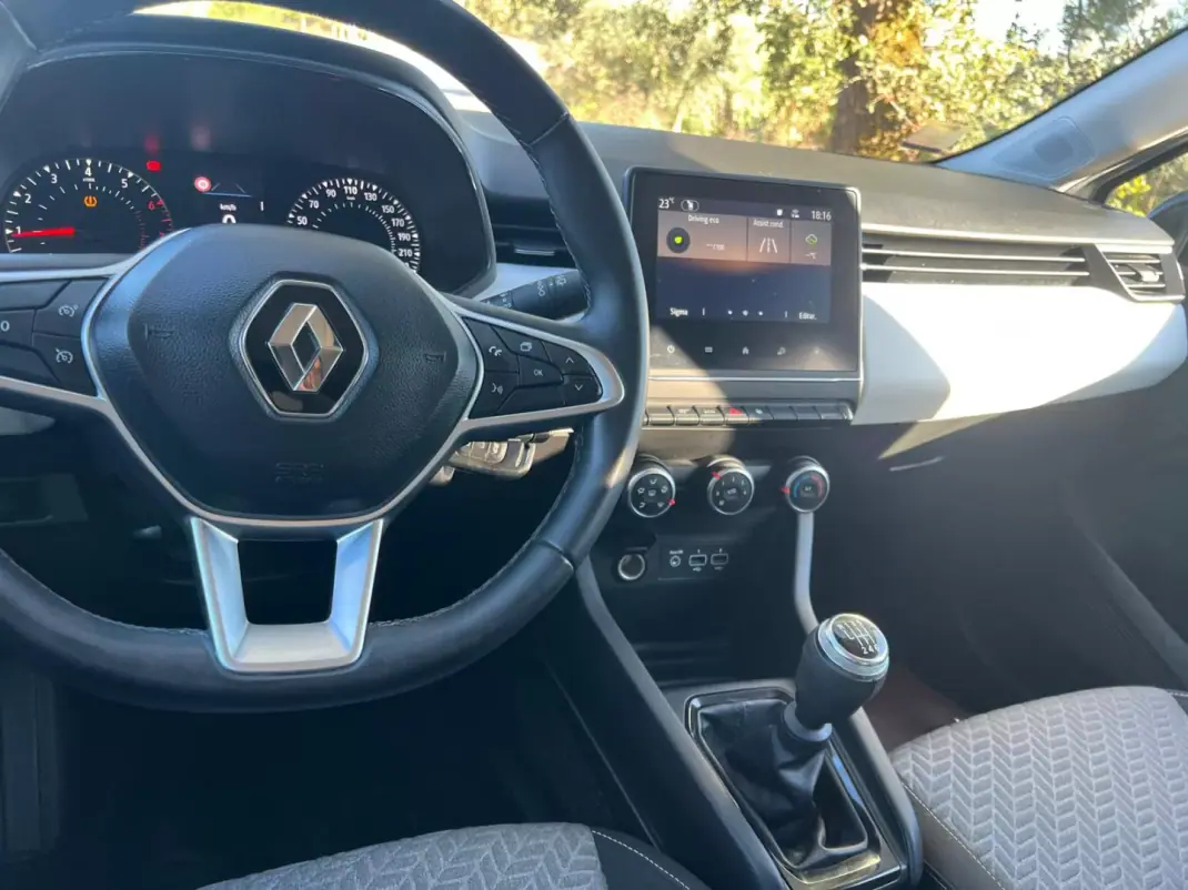 Renault Clio 2022 - 15750 EUR, 120180 km - 120180km - foto 16 de 46