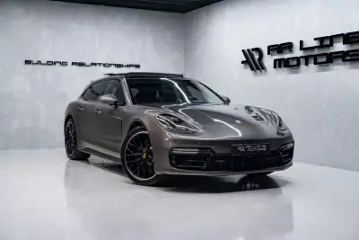 Porsche Panamera Sport Turismo 2018 - 69950 EUR, 133000 km - AUTO.MOTO.pt - 133000km - foto 3 de 60