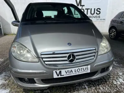 Mercedes-Benz A 180 2007 - 7000 EUR, 280000 km - AUTO.MOTO.pt - 280000km - foto 2 de 6