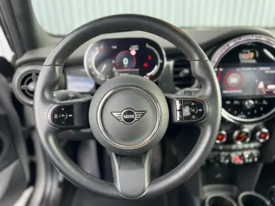 MINI Cooper 2023 - 25750 EUR, 34717 km - AUTO.MOTO.pt - 34717km - foto 12 de 19