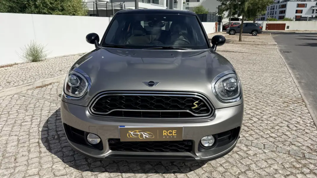 MINI Countryman 2019 - 22900 EUR, 98182 km - AUTO.MOTO.pt - 98182km - foto 7 de 54