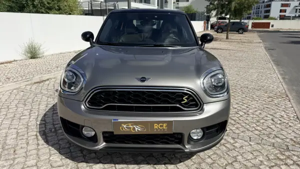 MINI Countryman 2019 - 19990 EUR, 98182 km - AUTO.MOTO.pt - 98182km - foto 7 de 54