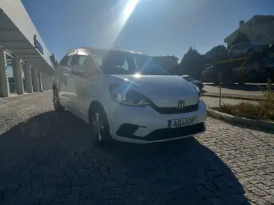 Honda Jazz 2022 - 22500 EUR, 49000 km - AUTO.MOTO.pt - 49000km - foto 10 de 13