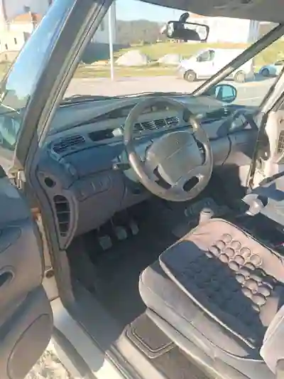 Renault Espace 2000 - 5400 EUR, 187000 km - AUTO.MOTO.pt - 187000km - foto 11 de 15