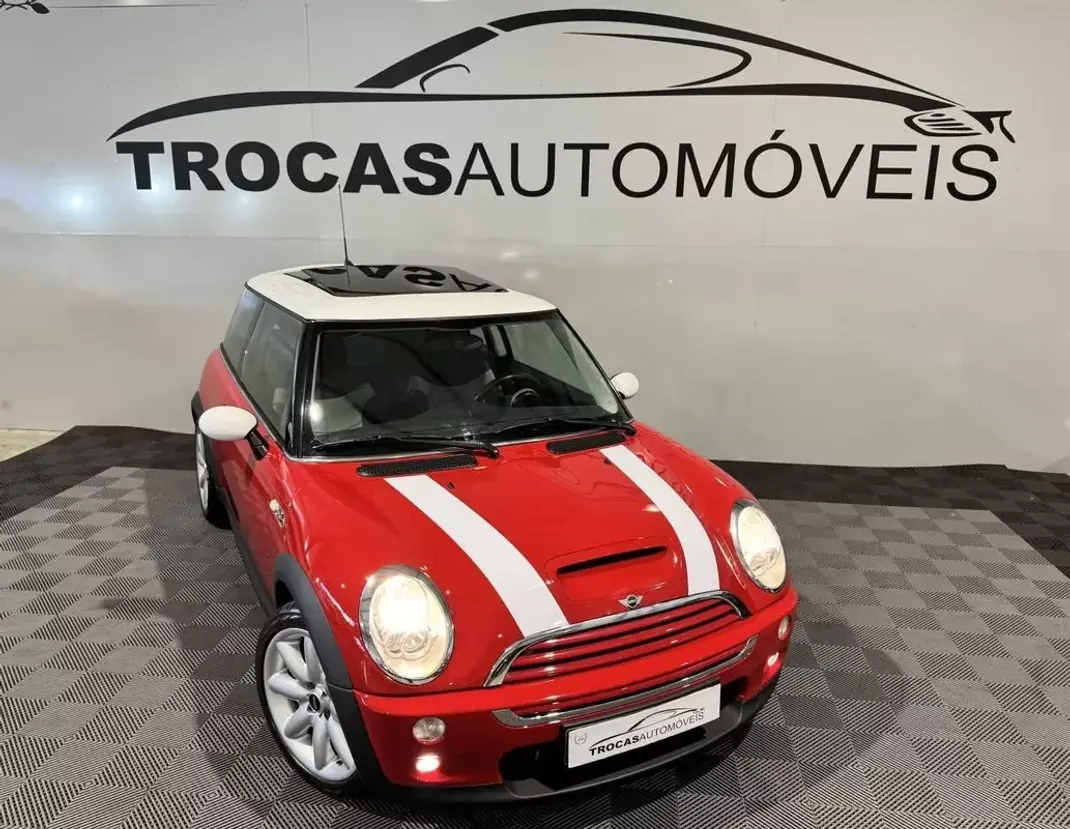 MINI 3 Portas 2005 - 11900 EUR, 85312 km - 85312km - foto 19 de 47