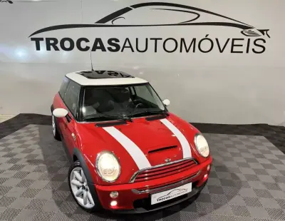 MINI 3 Portas 2005 - 11900 EUR, 85312 km - 85312km - foto 19 de 47