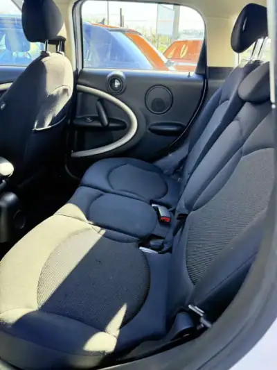 MINI Countryman 2013 - 14900 EUR, 167568 km - AUTO.MOTO.pt - 167568km - foto 13 de 17