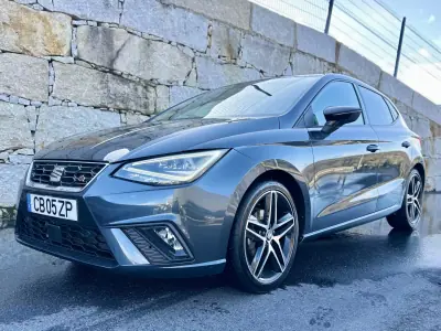 SEAT Ibiza 2021 - 16500 EUR, 77000 km - AUTO.MOTO.pt - 77000km - foto 3 de 30