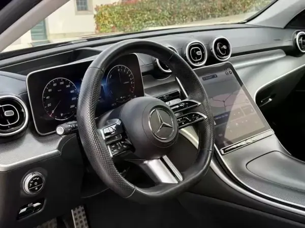 Mercedes-Benz C 300 2022 - 38999 EUR, 114000 km - AUTO.MOTO.pt - 114000km - foto 16 de 29