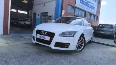 Audi TT Coupé 2011 - 13500 EUR, 170000 km - 170000km - foto 5 de 15