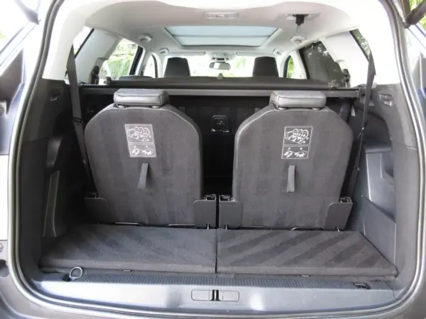 Peugeot 5008 2017 - 20490 EUR, 161000 km - AUTO.MOTO.pt - 161000km - foto 35 de 57