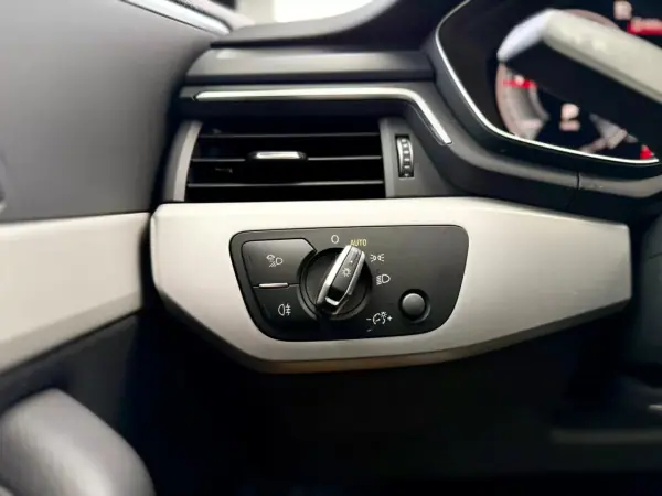 Audi A5 Sportback 2020 - 28950 EUR, 127000 km - AUTO.MOTO.pt - 127000km - foto 18 de 32
