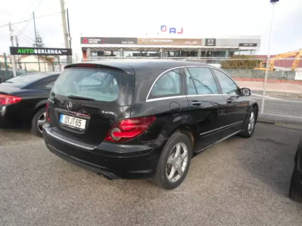 Mercedes-Benz R 350 2010 - 16500 EUR, 197453 km - AUTO.MOTO.pt - 197453km - foto 5 de 15