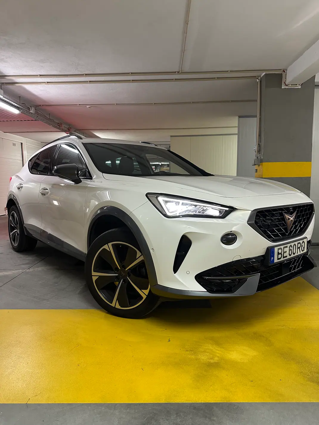 Cupra Formentor 2023 - 32000 EUR, 36000 km - AUTO.MOTO.pt - 36000km - foto 1 de 7