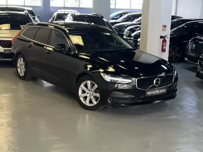 Volvo V90 2018 - 27490 EUR, 160000 km - AUTO.MOTO.pt - 160000km - foto 9 de 53