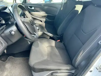 Renault Clio 2018 - 11500 EUR, 162000 km - 162000km - foto 9 de 11