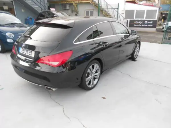 Mercedes-Benz CLA 200 2016 - 21500 EUR, 214696 km - AUTO.MOTO.pt - 214696km - foto 4 de 11