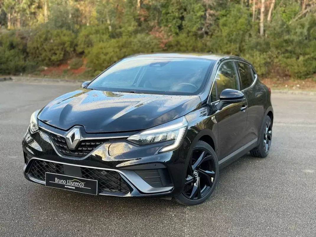 Renault Clio 2022 - 14900 EUR, 76400 km - AUTO.MOTO.pt - 76400km - foto 1 de 25