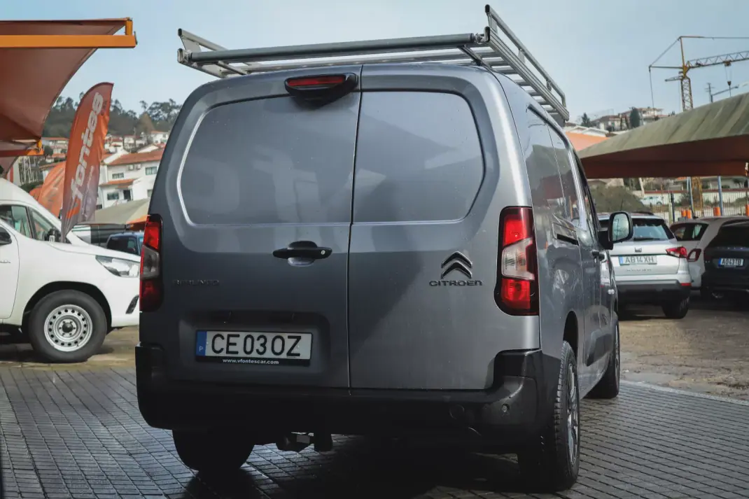 Citroën 2019 - 19880 EUR, 83120 km - AUTO.MOTO.pt - 83120km - foto 13 de 28