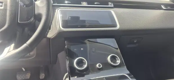 Land Rover Range Rover Velar 2016 - 28950 EUR, 159000 km - AUTO.MOTO.pt - 159000km - foto 11 de 33