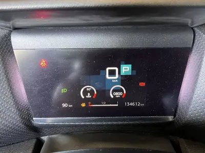 Citroën C4 2021 - 15750 EUR, 134612 km - AUTO.MOTO.pt - 134612km - foto 17 de 24