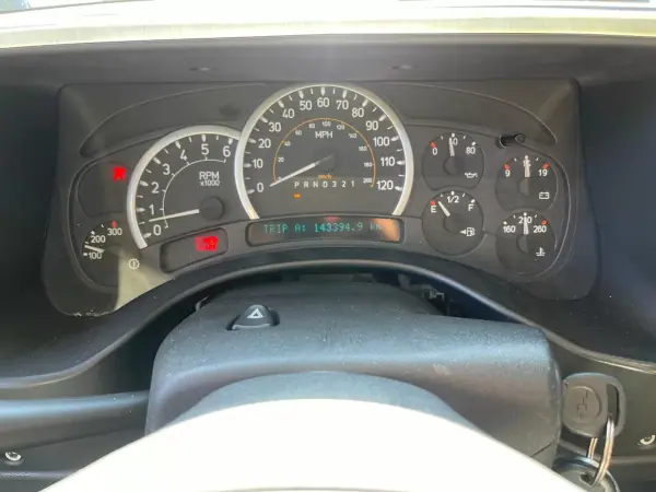 Hummer H2 2010 - 60000 EUR, 143000 km - AUTO.MOTO.pt - 143000km - foto 17 de 17
