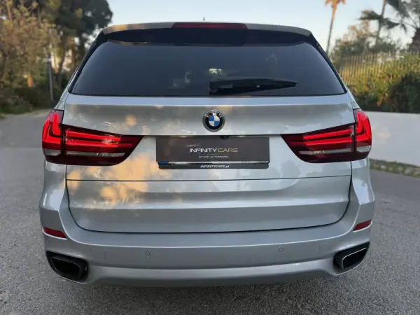 BMW X5 2017 - 33999 EUR, 170000 km - AUTO.MOTO.pt - 170000km - foto 5 de 19