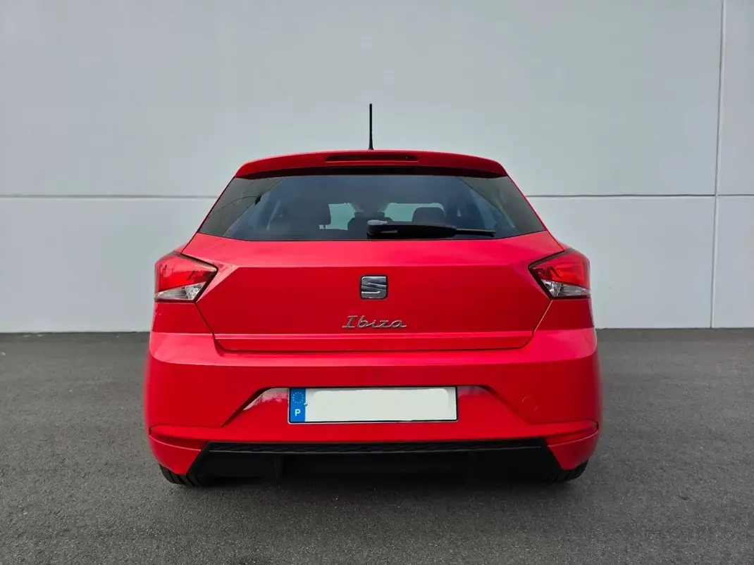 SEAT Ibiza 2021 - 14750 EUR, 42700 km - AUTO.MOTO.pt - 42700km - foto 6 de 34
