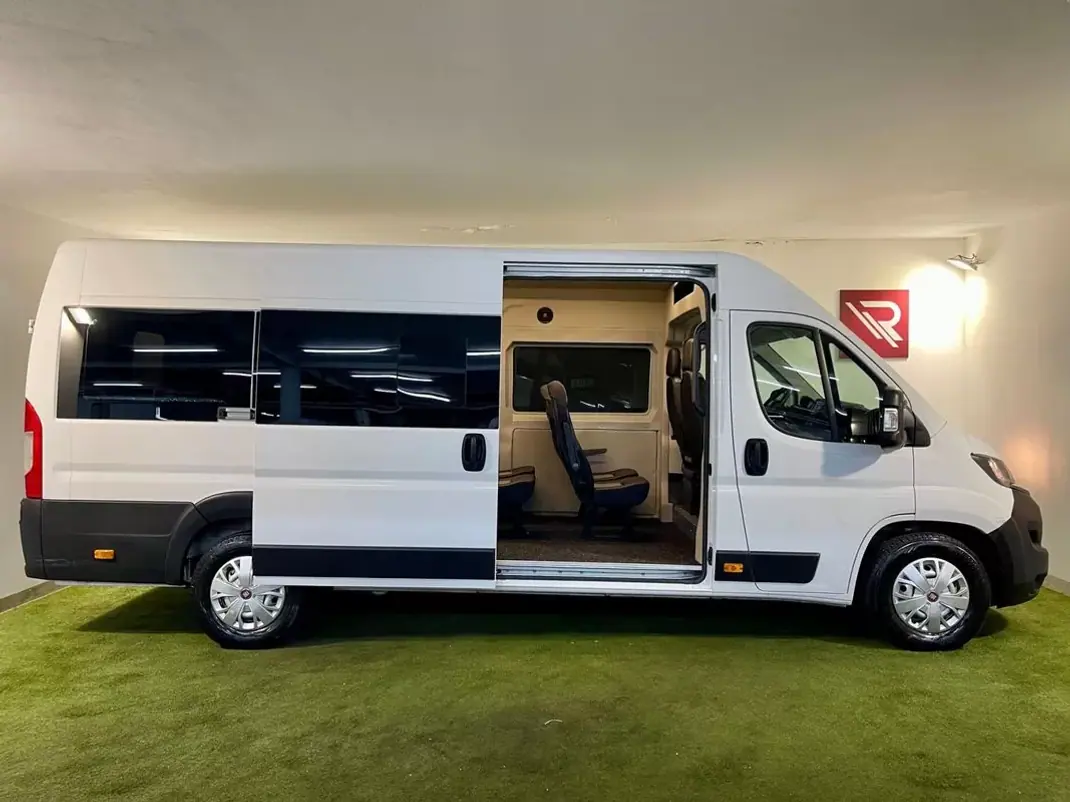 Fiat Ducato 2022 - 32500 EUR, 94000 km - AUTO.MOTO.pt - 94000km - foto 7 de 33