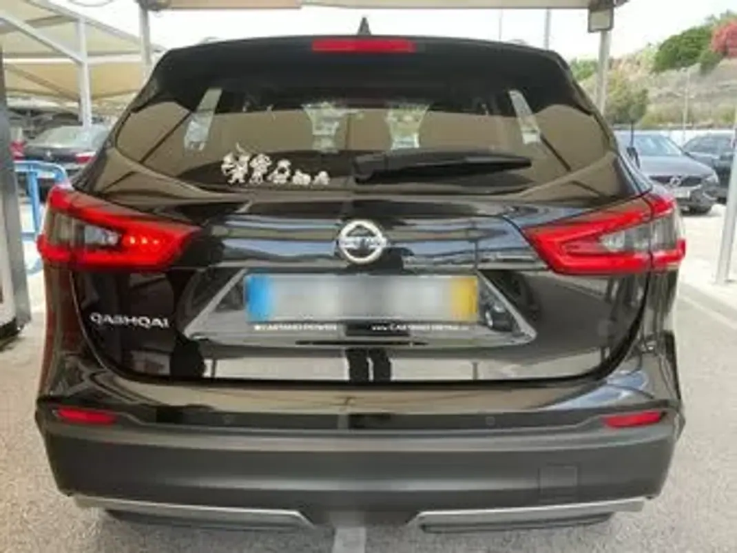 Nissan Qashqai 2018 - 15790 EUR, 119000 km - 119000km - foto 5 de 11