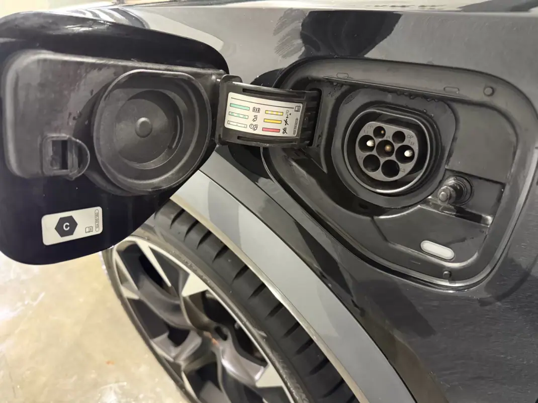Cupra Formentor 2021 - 29900 EUR, 69200 km - AUTO.MOTO.pt - 69200km - foto 11 de 37