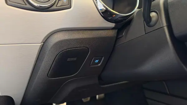Ford Mustang 2017 - 44900 EUR, 29851 km - AUTO.MOTO.pt - 29851km - foto 42 de 58