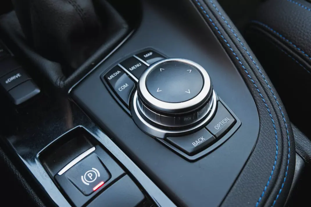 BMW X1 2022 - 28490 EUR, 133410 km - AUTO.MOTO.pt - 133410km - foto 17 de 24