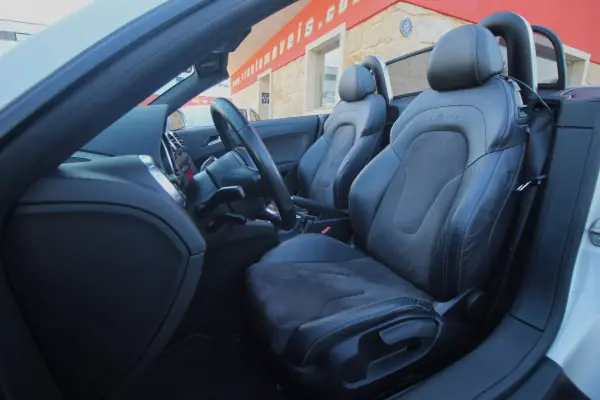 Audi TT Roadster 2009 - 12990 EUR, 216600 km - AUTO.MOTO.pt - 216600km - foto 10 de 28