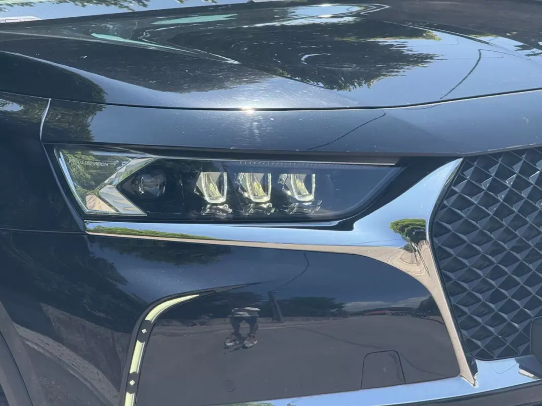 DS DS7 Crossback 2020 - 24000 EUR, 88000 km - 88000km - foto 11 de 23
