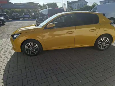 Peugeot 208 2021 - 13565 EUR, 71607 km - AUTO.MOTO.pt - 71607km - foto 30 de 37