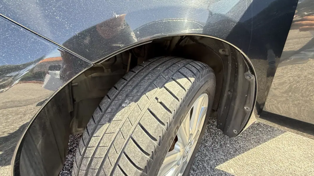 Toyota Yaris 2010 - 8700 EUR, 69707 km - AUTO.MOTO.pt - 69707km - foto 34 de 35