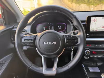 Kia Stonic 2025 - 20500 EUR, 17564 km - AUTO.MOTO.pt - 17564km - foto 11 de 22