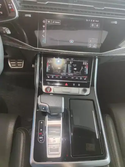 Audi SQ8 2020 - 81500 EUR, 141000 km - AUTO.MOTO.pt - 141000km - foto 34 de 37