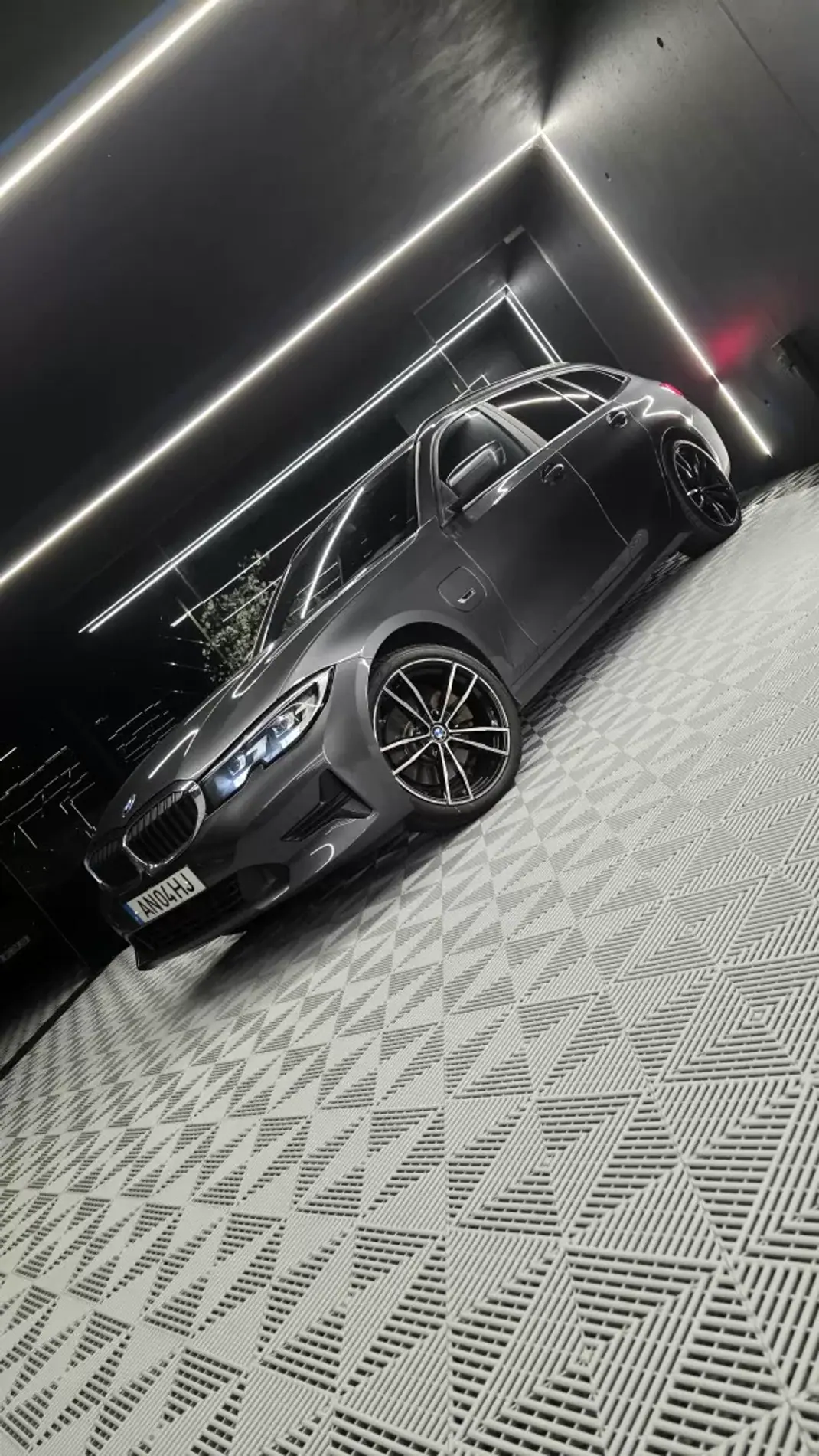 BMW 320 2022 - 26750 EUR, 139000 km - AUTO.MOTO.pt - 139000km - foto 4 de 24